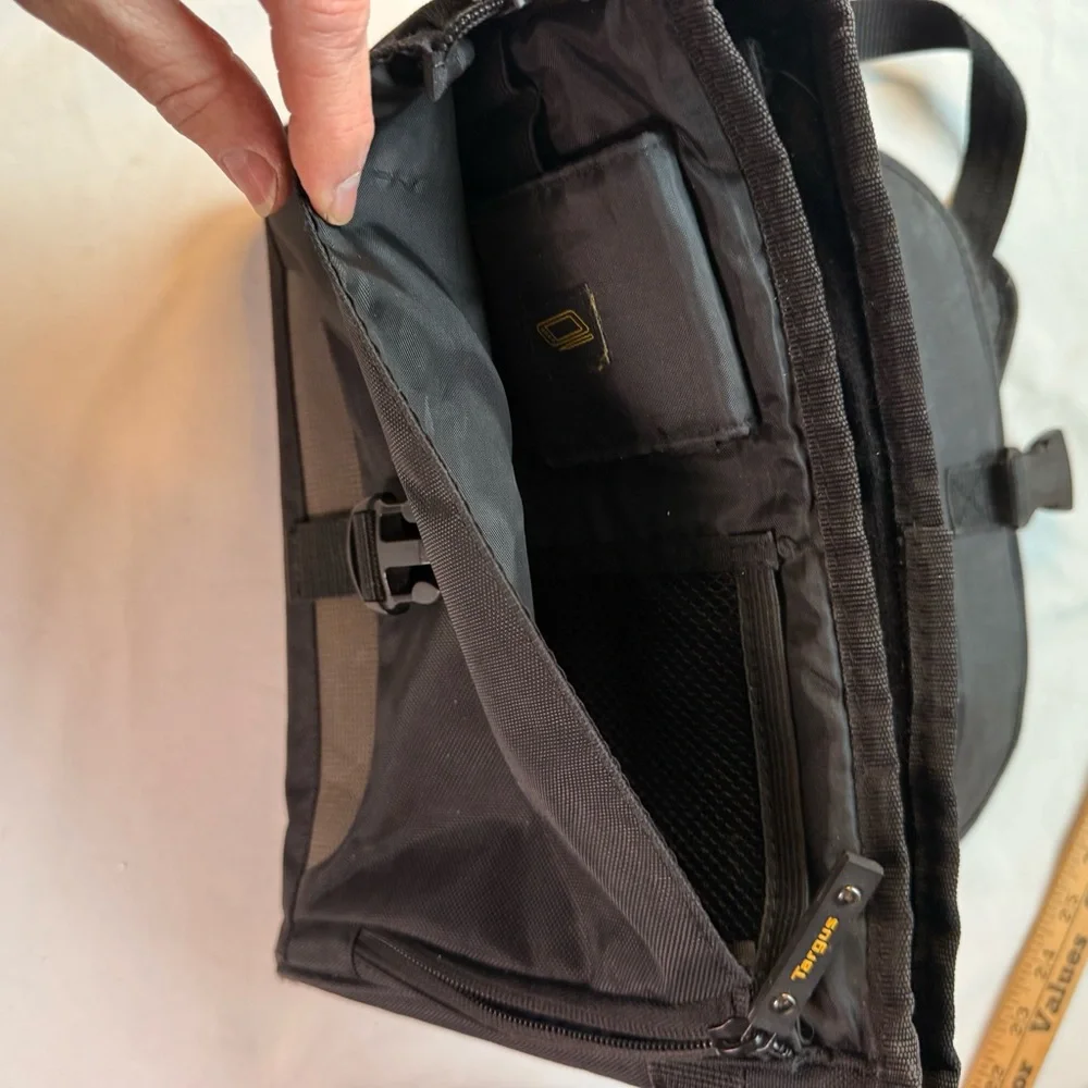 Targus Black and Gray Laptop Bag